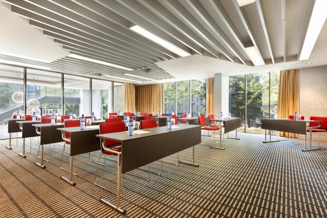 Отель Ramada Encore Tbilisi Тбилиси-25