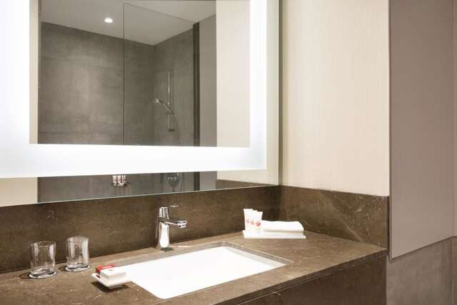 Отель Ramada Encore Tbilisi Тбилиси-13